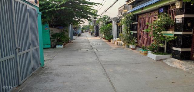 Bán nhà riêng tại đường Số 6, Phường Bình Hưng Hòa B, Bình Tân, Hồ Chí Minh diện tích 100m2