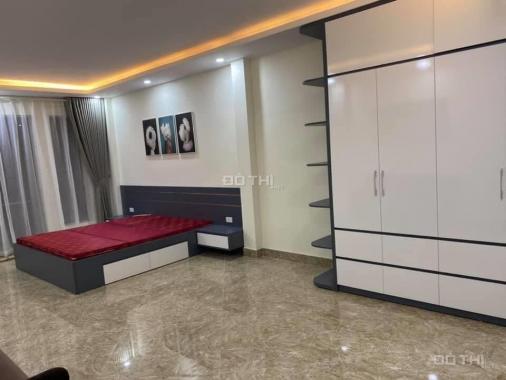 Gấp, bán nhanh nhà ngõ 9 Đặng Thai Mai, TH giá 9 tỷ, 88m2x3T, ô tô vào, có sân cổng