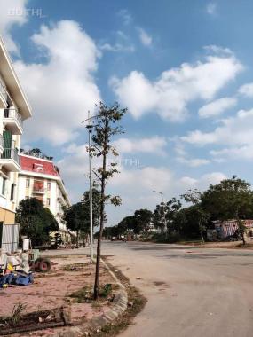 Hot bán nhà liền kề Phú Lương 63m2 x MT 5m giá 7,1 tỷ, vỉa hè 2 bên, giá đầu tư