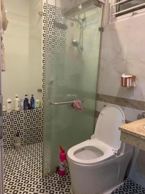 Bán nhanh nhà đẹp mặt ngõ Nguyễn Công Trứ, giá 4.85 tỷ, 35m2x5T, nở hậu ảnh thật