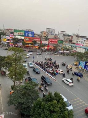 Bán nhà sổ đỏ 58m2 x 4T mặt phố Phạm Ngọc Thạch doanh thu 1 tỷ/năm