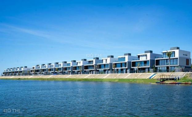 Cần tiền bán gấp villas mặt sông 3 tầng full hồ bơi rẻ hơn thị trường 5 tỷ