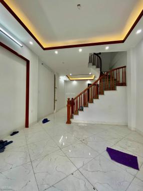 Nhà Đoàn Như Hài, Quận 4, 37m2, giá chỉ 4 tỷ 2