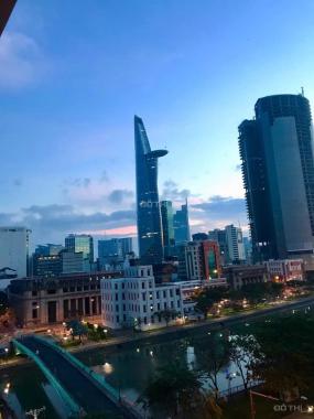 Bán căn OT 30m2 Saigon Royal Quận 4 view pháo hoa giá tốt 3.11 tỷ