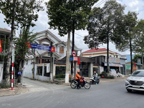 Bán đất tại đường Huỳnh Văn Lũy, Phường Phú Lợi, Thủ Dầu Một, Bình Dương diện tích 337m2 giá 9 tỷ