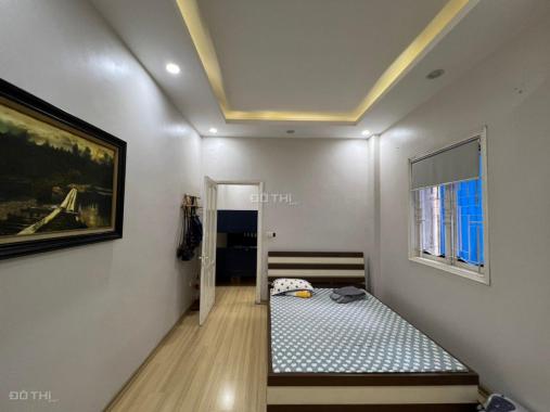 Bán nhà Trần Phú, sát phố, phong cách homestay