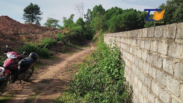 Bán đất tại xã Thục Luyện, Thanh Sơn, Phú Thọ diện tích 1075m2 giá siêu rẻ vị trí đẹp LH: A Tiến