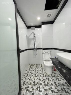 Bán nhà Xuân Phương DT 32m2 x 5 tầng, MT 5m 4PN, ô tô đỗ gần, hàng xóm Viglacera Xuân Phương