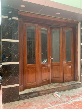 Bán nhà ngõ 74 Trường Chinh, giá 4,3 tỷ, 35m2 x 5T, mới đẹp, ở luôn