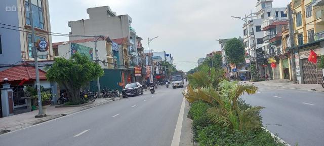 Chủ nhà cần bán nhà phố 2 mặt tiền tại Thị Trấn Kim Bài Thanh Oai Hà Nội, mặt tiền khủng, 9,6 tỷ