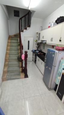 Hiếm, sổ riêng Thanh Xuân, 25m2, 5T, lô góc, giá hơn 2.0 tỷ, 0913003463