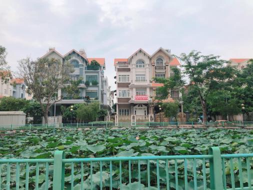 Bán 2 lô đất góc Him Lam Kênh Tẻ, Quận 7, diện tích 7.5x20m, giá chỉ 200 triệu/m2