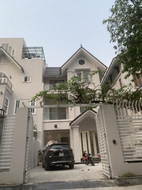 Tôi chính chủ cần cho thuê nhà biệt thự ViMeCo Nguyễn Chánh, có sân vườn, full đồ, giá 45 triệu/ th
