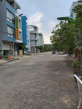 Bán đất Trường Thịnh đường Nguyễn Duy Trinh lô góc đường 16 mét nền C45 (94m2) 106 triệu/m2