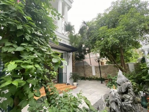 Biệt thự khu D Ciputra Hà Nội đang bán diện tích 342m2 giá tốt. LH 0988154585