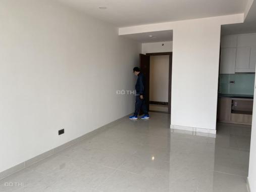 Cho thuê căn 2PN 87m2 Saigon Royal Quận 4 nhà trống giá 16 triệu/th