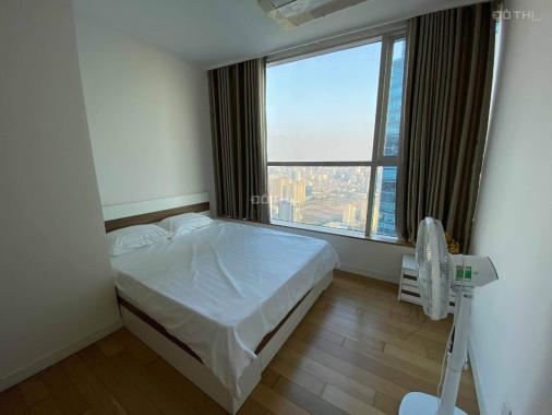 Cho thuê căn hộ chung cư Royal City, diện tích 135m2, 3 phòng ngủ đầy đủ nội thất cao cấp