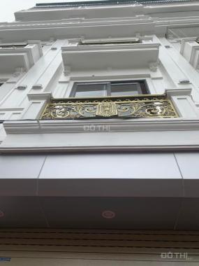 Nhà đẹp ngõ Văn Hương giá chỉ 4,65 tỷ, 33m2x5T, ngõ thông, căn góc