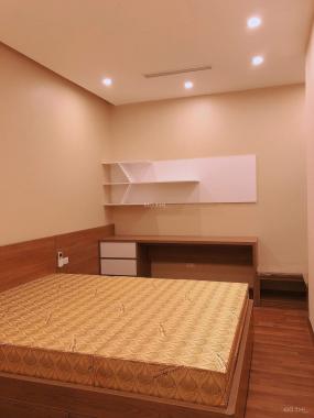 Cần cho thuê căn hộ 2 ngủ Vinhomes NCT, full nội thất, nhà đẹp vào ở được luôn. LH 0932438182