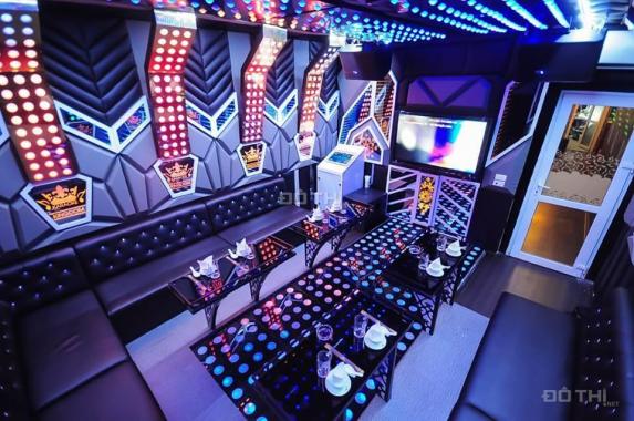 Cần bán siêu gấp quán karaoke, diện tích 600m2 x 11 tầng, giá 220 tỷ