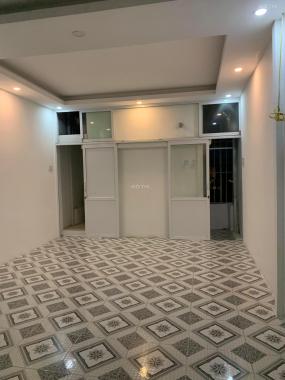 Cực VIP nhà mặt ngõ Cửa Bắc, giá chỉ 2,6 tỷ, 23m2 x 3T, ngõ thoáng, ảnh thật