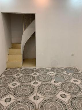 Cực VIP nhà mặt ngõ Cửa Bắc, giá chỉ 2,6 tỷ, 23m2 x 3T, ngõ thoáng, ảnh thật