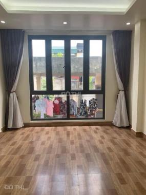 Cần bán nhà 121 Nghĩa Dũng, giá 3,6 tỷ, 28m2x5T, căn góc 3 thoáng ảnh thật