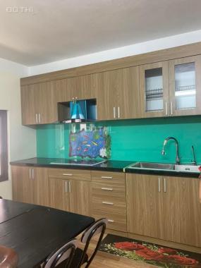 Cần bán nhà 121 Nghĩa Dũng, giá 3,6 tỷ, 28m2x5T, căn góc 3 thoáng ảnh thật