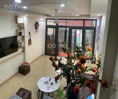 Bán nhà Ngô Gia Tự, Long Biên 4Tx50m2, tiện ích - An ninh tốt - Dân trí cao