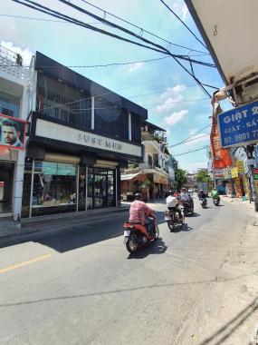 Bán nhà góc 2MT đường Nguyễn Hồng Đào, P14, TB DT 7x11m đúc 3 tấm, giá chỉ 15.9 tỷ. Rẻ nhất khu vực