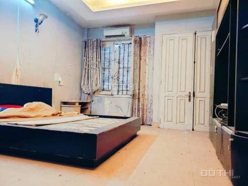 Nhà 40m2 lô góc ngõ 515 phố Hoàng Hoa Thám cần bán gấp