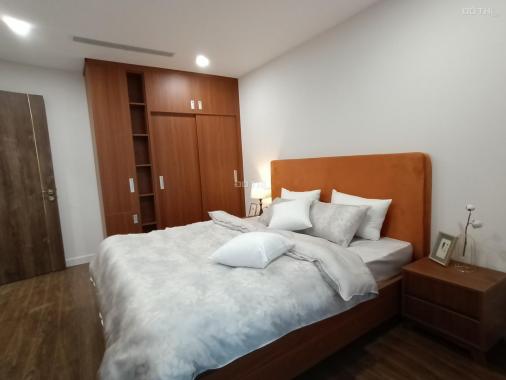 Cho thuê căn hộ 2 phòng ngủ 1 đa năng Sunshine Center Phạm Hùng 18.5tr/th. LH: 0966573898