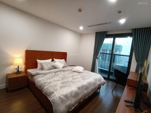 Cho thuê căn hộ 2 phòng ngủ 1 đa năng Sunshine Center Phạm Hùng 18.5tr/th. LH: 0966573898