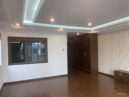 Bán tòa văn phòng mặt phố Thanh Xuân. DT 68m2 x 9 tầng, thang máy, kinh doanh sầm uất