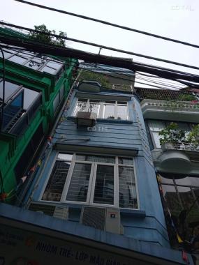 Bán nhà phố Trần Quang Diệu khu VIP trung tâm Đống Đa siêu hiếm - lô góc 3 thoáng - kinh doanh