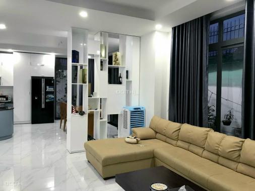 Bán nhà biệt thự đường Nguyễn Duy Trinh khu 10 mẫu gần chợ (160m2) 24 tỷ