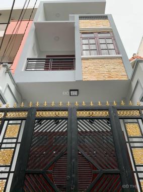 Nhà mới, hẻm xe hơi thông P. Phú Thuận Quận 7 chưa đến 100tr/m2