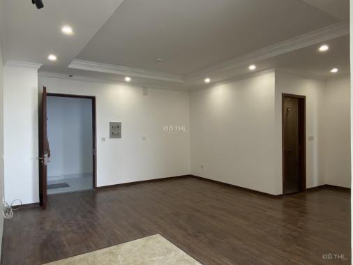 Bán căn hộ chân cầu Đồng Trù, 2 ngủ 71m2