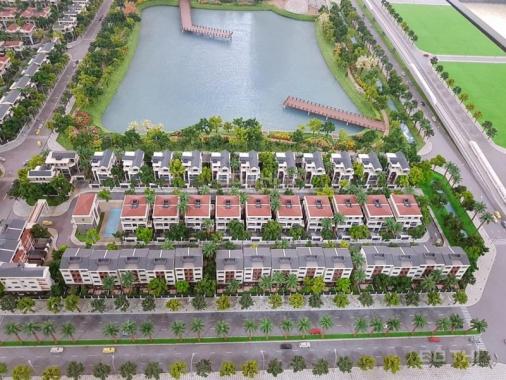 Gia đình định cư nước ngoài với con nên cần bán biệt thự 222.8m2 Starlake, MT 13.5m, Đông tứ mệnh