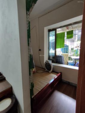 Bán nhà TT ngõ 240 Tân Mai - Kim Đồng, căn hộ 33m2 cực đẹp, đủ nội thất. Giá 1,15 tỷ