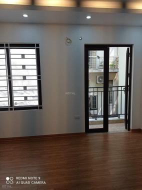 Bán gấp nhà 30m2 - ngõ Tôn Thất Tùng - giá chỉ 4,65 tỷ