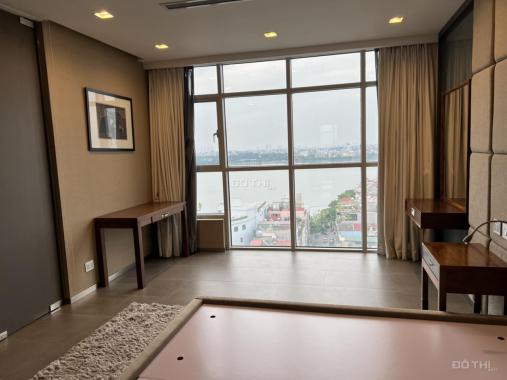 Cho thuê căn hộ chung cư tại dự án Watermark, Cầu Giấy, Hà Nội diện tích 107m2 giá 40 triệu/tháng
