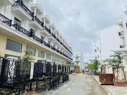 Bán nhà liền kề tại đường Hà Huy Giáp, Phường Thạnh Lộc, Quận 12, Hồ Chí Minh