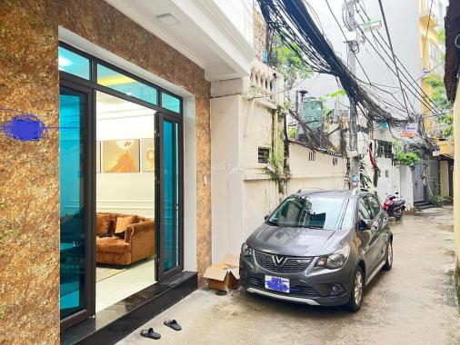 Hoa hậu bán nhà Nguyễn Chính Hoàng Mai 35 m2 - 4 tầng ô tô đỗ cửa ngày đêm giá 4,18 tỷ