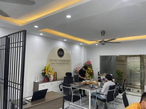 Bán gấp nhà 6 tầng lô DV Tây Nam Linh Đàm 60m2