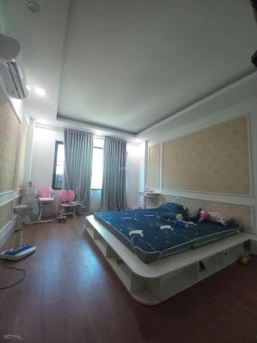 Nhà hiếm có bán Hoàng Văn Thái, Thanh Xuân, DT 46m2 x 4 tầng giá chỉ 5.6 tỷ