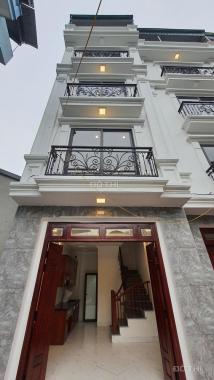 Bán nhà 5 tầng lô góc, Phường Phúc Lợi, Quận Long Biên, giá 2,6 tỷ