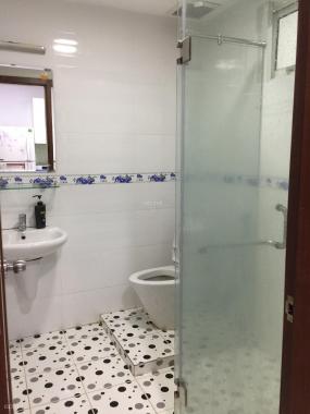 Cho thuê Hoàng Anh Thanh Bình giá 11tr/tháng nhà decor 2PN đẹp. LH Trân 0909.802.822
