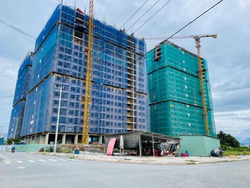 Cần bán lô đất biệt thự mặt tiền đường 25m, view kênh, giá chỉ 20 triệu/m2