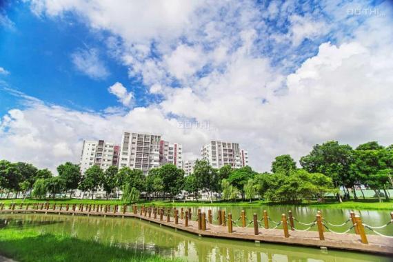 Chính chủ bán gấp căn hộ Celadon City (Khu Emerald) để đi định cư, LH 0903081771 giá rẻ nhất khu